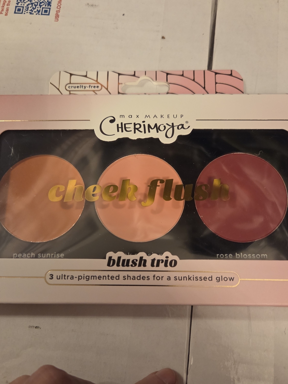 Cheek Flush Blush Trio - Peach Sunrise, Coral, Rose Blossom. NEW